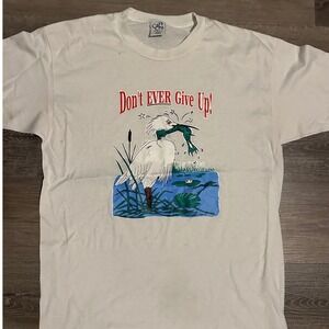 Cal Cru Adult X Large White T Shirt Graphic Print Bird Frog Don't Ever Give Up